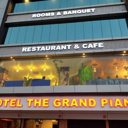 Hotel The Grand Piano - Best Business Hotel In Patan Luaran gambar