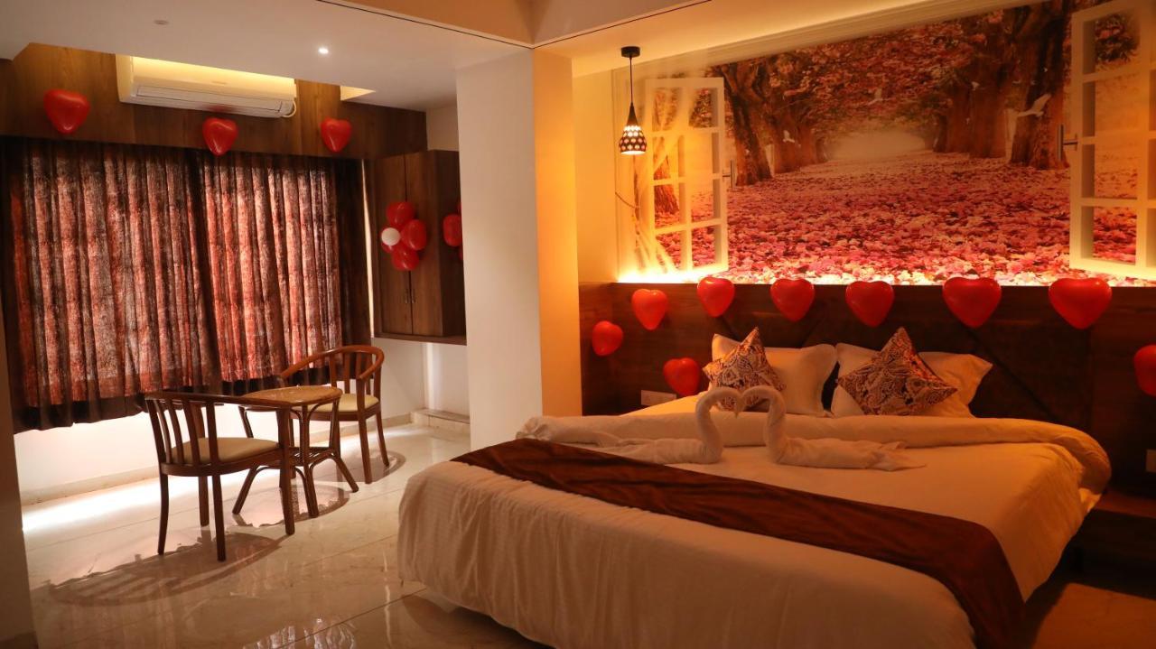 Hotel The Grand Piano - Best Business Hotel In Patan Luaran gambar