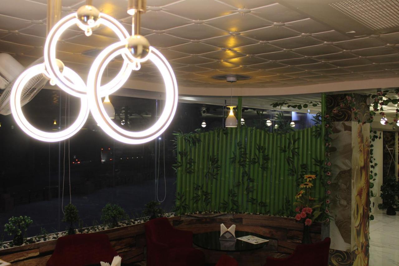Hotel The Grand Piano - Best Business Hotel In Patan Luaran gambar