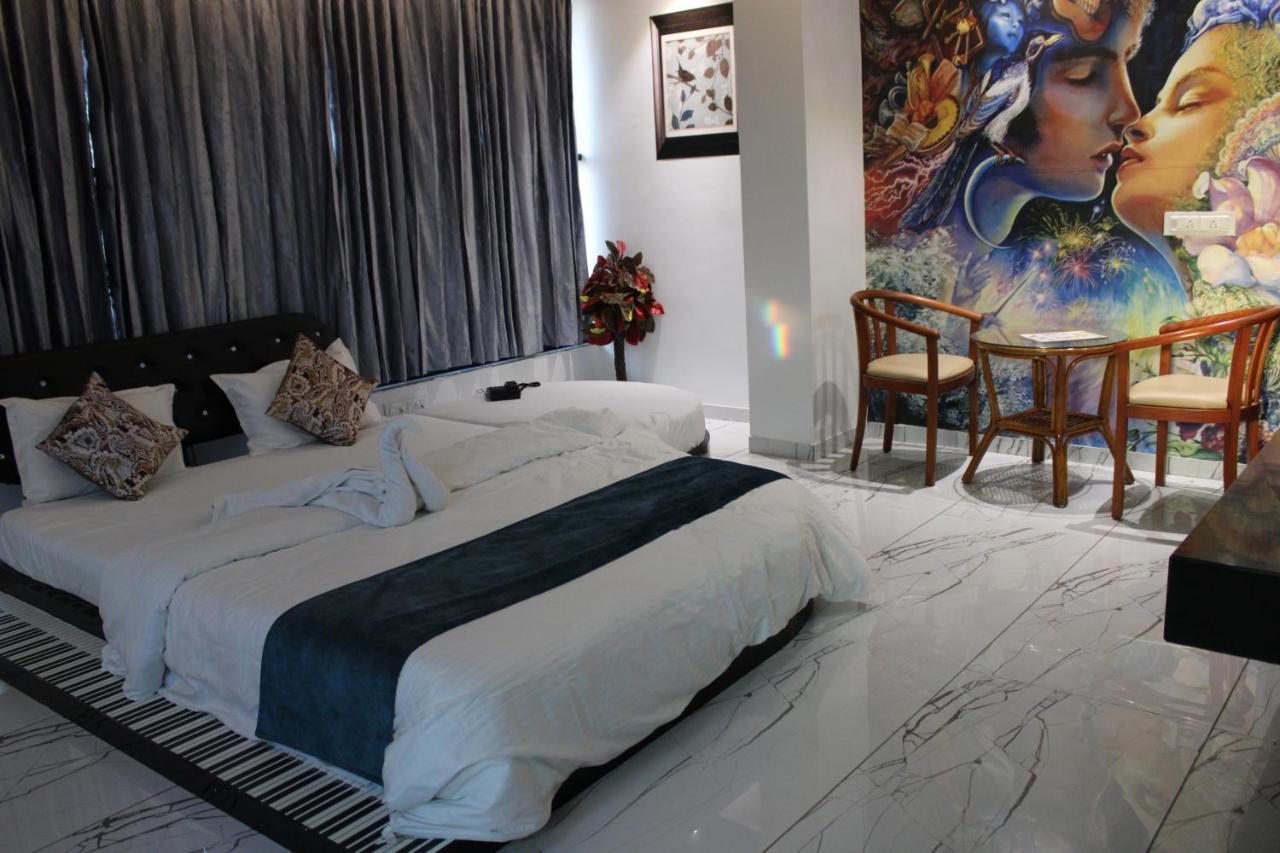 Hotel The Grand Piano - Best Business Hotel In Patan Luaran gambar