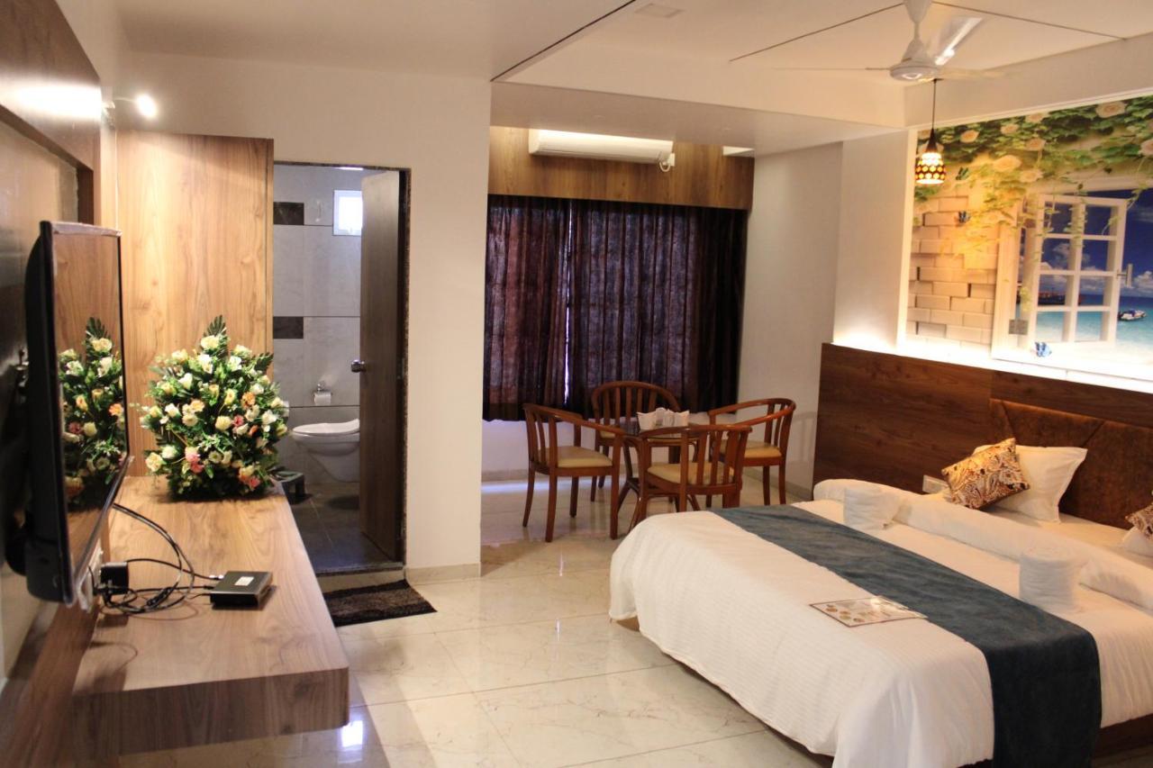 Hotel The Grand Piano - Best Business Hotel In Patan Luaran gambar