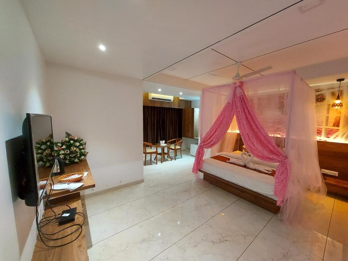 Hotel The Grand Piano - Best Business Hotel In Patan Luaran gambar